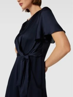Christian Berg Cocktail Jumpsuit Mit Knoten-Detail - Marineblau Meliert -Guesi Bekleidung Geschaft 60pj0jpmaopk6l9i995kmeam6t7jehai9953gj9ma8ol2cqk890j6hpo98q4kk1lapaj2c9g8h144k229p3j6d1i68rjae1gcoqj8e9k70p6ceb66ks38e1n6co3co9l6csj0p8