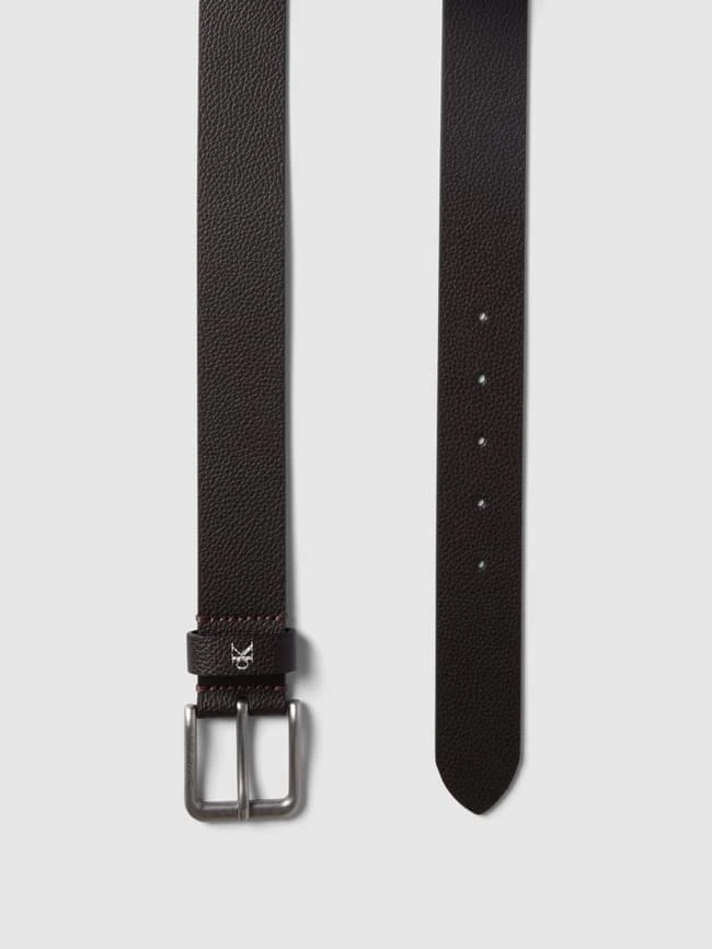 Calvin Klein Jeans Ledergürtel Mit Label-Detail Modell 'ROUND' - Dunkelbraun 5 Calvin Klein Jeans Ledergürtel Mit Label-Detail Modell 'ROUND' - Dunkelbraun – Bild 3