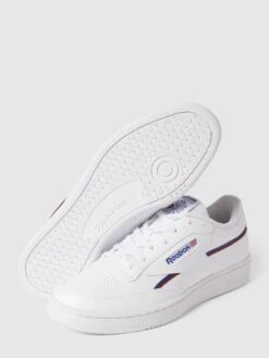 Reebok Sneaker Mit Label-Details Modell 'CLUB C 85 VEGAN' - Weiß 11 Reebok Sneaker Mit Label-Details Modell 'CLUB C 85 VEGAN' - Weiß -Guesi Bekleidung Geschaft 60q44g9l917jgk278h3kohq88t2j2k228kr4ij2j8t342jilags38lhg610kegqj9hb4glae65234had68o6cdr1c4q64e9hc9ij0ohk6ksj2eb6cgp6cchn6oom2pb46go36c8