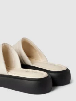 Vagabond Pantoletten Mit Breitem Riemen - Offwhite -Guesi Bekleidung Geschaft 60s36e1k6spkeg9k64rj0di5719k4dia9lb5cia86ta56ipo8gr4sl1nakr4kiii8ss4olag8p64ajah8so3cpb26go64eb26hhj4opk6oom2o9g69i36p1jcks3acpockpm4do