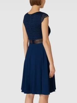 V.M. Cocktailkleid Mit Spitzenbesatz - Blau 11 V.M. Cocktailkleid Mit Spitzenbesatz - Blau -Guesi Bekleidung Geschaft 616j6k2fal348gq4a913ilaeago5ce1m98r36j9p9t9lcgi260skaghk9d9lckqd8944uh9o9gq3gj9mad3jie1jckrjed1g6dh68dhk6oqjee9jcoq34p1l64rjgdpo6kqjeo8