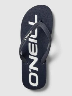 ONeill Slides Mit Label-Applikation - Dunkelblau -Guesi Bekleidung Geschaft 61834e1o9p950c9p6h632ja970r50ji66cs4kk2j6h35acaha8rj4ji2959kciqi70r34h2d718jghpoa0o32p1kc5hm4o9nc8p6acpkc4q36o9mc8ojgd9o6dj66c1h71ijed0