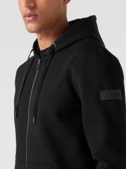 JOOP! Collection Sweatjacke Mit Label-Detail - Schwarz -Guesi Bekleidung Geschaft 651jghi66ks36e2j8l842ga6a594egakap258k226t8kucq1756k2c2ha59l6hak9cq50d9h6gq3gcpj6so6ce1k74q32p1m60p3iopk6op36o9h6tj36dpo6sp3gpb360sjed8