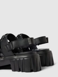 Buffalo Sandalen Mit Plateausohle - Schwarz 9 Buffalo Sandalen Mit Plateausohle - Schwarz -Guesi Bekleidung Geschaft 65b4sji8ah1k8cqc853k4lhi9t5k6i2f658k8hqh9cp4kia6a52l0ihg6114ai1l7573eda999ajai9g9t3jedr3c4qjgd1k6hj62p9k64s30o9k64o6adj465im6or46csmado