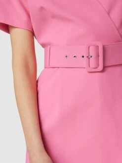 HUGO Minikleid Mit Taillengürtel Modell 'Kabusas' - Neon Pink -Guesi Bekleidung Geschaft 68ol0gqc7544ce1gacok2jqg754jge2l9t84ehi66175ah2i8l946lhkaopl4ki38p954hqc8p44ciqlaco62o9icdhj8o9mc4rjaohk6sp64e1oc5i3ie9lcop32c1icph66og