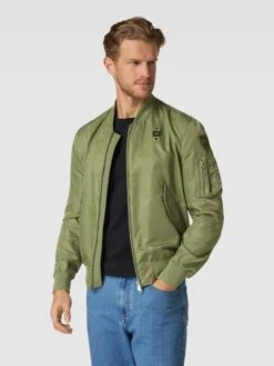 Blauer Usa Bomberjacke Mit Label-Detail Modell 'GIUBBINI CORTI SFODERATO' - Olivgrün -Guesi Bekleidung Geschaft 68s4edi1al858e9pa95kueai6gsk2ga4a5b32k9l9944qdqh7124mgi4754l4dil6l242jhk6oqjidaa8l3j0dpl64s6coj1cli32cpk6op34eb469j3iopp6coj2dr1c5im4p0