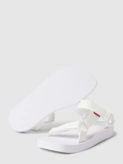 Levi’s® Acc. Sandalen Mit Label-Detail Modell 'CADYS' - Weiß -Guesi Bekleidung Geschaft 68sjahag89254gik9h1ksgqj6t33egqc991keiam9d5j0lila8r34jhia0o56kq5695l8c9h9h7jccq36l3jce9jc8s34c1p6or6ap1k6comco9h64rj0cj66oq62pb170p3cog