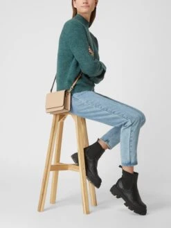 Seidenfelt Crossbody Bag In Leder-Optik Modell 'Nees' - Sand