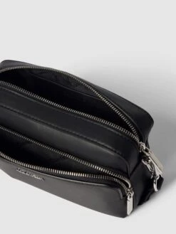 CK Calvin Klein Umhängetasche Mit Label-Applikation - Schwarz 10 CK Calvin Klein Umhängetasche Mit Label-Applikation - Schwarz -Guesi Bekleidung Geschaft 6d232ia58l1lala16p9kgjq2618l4ea8a53k8d2i6ss3eka38p236i2g65al6khpa4p4ui1l6l94ghhpaoo3ce9kcks62c9h6ksjcp1k69h6aob160q64c9m6pi36dhp74pj6og