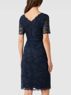 Vera Mont Cocktailkleid Mit Spitzenbesatz - Dunkelblau -Guesi Bekleidung Geschaft 6go54ia1acskogie9d1jgl1k88p30l279d5jagq79l44ugpm8t94gjpmagr36khj88q34d2l99aj8lij653j2p1g64rj2d9m71gj6dhk70ojge356sr3ep1n70sj6d1ncorj4p0
