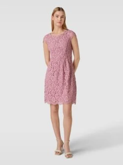 Montego Knielanges Kleid Mit Floralen Stickereien - Rosé