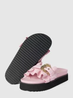 Versace Jeans Couture Slides Mit Plateau-Sohle Modell 'FONDO' - Hellrosa -Guesi Bekleidung Geschaft 6h256khg64ol0j27718kcjae8gq3elic8d8keiqj958kik2f9p84mhi771232kqi6h4kqhhp9osksdad8t3m8pj16hi6cc9o61i68ohk6ko32e3174rm6cr3c8ojgob3cdhjap0