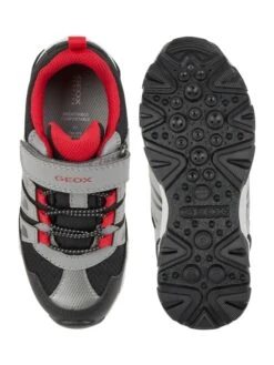 Geox Sneaker Mit Klettverschluss - Wasserdicht Modell 'MAGNETAR BOY WPF B' - Schwarz -Guesi Bekleidung Geschaft 6h958h2b8t450hhi752jeh258d444d2d8cqjgcqb85132eaf68sl0kikaoq4odib89932kid998j2h1j8oo3ao9nckojcd1j6soj8o9k6pi64ohhc9ijedpk69im6opp6ssj0dg