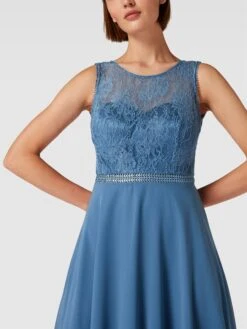 V.M. Kleid Mit Spitzenbesatz - Rauchblau -Guesi Bekleidung Geschaft 6kr4cl1h755jij258h948l2k9p156lim9kp56c1h8p1kcki59kq48daga4pkod266so58ja2aoql2e1k6d3jgdhp6lgm8d3460pjgdhk6pim6oj36csjed9iccsj4cr660r66cg
