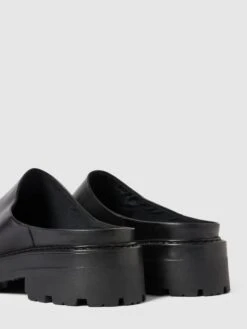 Vagabond Pantolette Aus Echtem Leder Modell 'COSMO' - Schwarz 9 Vagabond Pantolette Aus Echtem Leder Modell 'COSMO' - Schwarz -Guesi Bekleidung Geschaft 6l0jekiaa0rl6jpl6op4khi6890lce9mahb38ci58p4l2him74s4aka26l24uc9o8p54sj2m88r4ie21ah3m2o9l6grj8cj36gr3icpk6ks38ohkc8o3gc336gom6d1g75im6e8