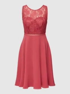 V.M. Kleid Mit Spitzenbesatz - Hellrot -Guesi Bekleidung Geschaft 6la30d299tb5cdaa8l344j2l8cs30eagah3ksjpo998l8cqi6174sk1h697l0d2g9h8jaci38h332chhaco32c1n65gjeo9k69h30d9k6grm2ob4corj6ob1cgp66eb270s3ad0