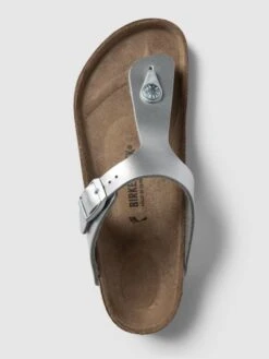 Birkenstock Zehentrenner Im Metallic-Look Modell 'GIZEH' - Silber 9 Birkenstock Zehentrenner Im Metallic-Look Modell 'GIZEH' - Silber -Guesi Bekleidung Geschaft 6ooj6h2j8h2jii279p6jcea88os54gakah7l6d9n69748dpg8taj2c2e6t14edq19cr4oci3aos3idhka8o64p1k6gpm8d1nc4r3iohk6dimaohk61gm2cj66phj2d33corm6d0