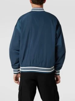 REVIEW College-Jacke Mit Label-Stitching - Marineblau -Guesi Bekleidung Geschaft 6op3gda3agslciqj8h2kgha69l9j2i279pa32c29850lck27al838iia9ss4ad1h897jcjal6or4qihh6co3gcr6ckqjaphj6tij2p1k60p32e9icpi3ie1p6dh3ie9j74om4c0