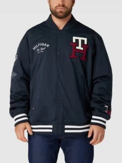 Tommy Hilfiger Big & Tall PLUS SIZE College-Jacke Mit Label-Stitching - Marineblau 10 Tommy Hilfiger Big & Tall PLUS SIZE College-Jacke Mit Label-Stitching - Marineblau -Guesi Bekleidung Geschaft 6p5l6kphacrl4dhgaoojah226cr4miqm6t7l4d2g6l3kqhaf8h43alie9164qcq275b30k246kq4qc2l6so32phicpj6aohm6th66d1k68pj2oj5cgo3ceb270pjed9kccqmcpg