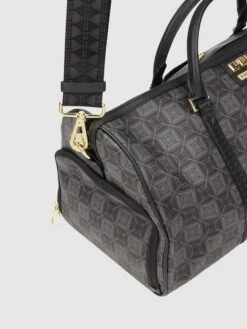 Sprayground Weekender Mit Allover-Muster - Schwarz -Guesi Bekleidung Geschaft 6t1kmkqb9p950j226d2kcjq99p84eji86h55ae1k9l356da670skahib6t842k1m9ko42kpg8gpjiiiaa93j4cph6oo68phh6lh3cchkcko3iob4ckr3ad1jcdh62e9gc8sm6cg