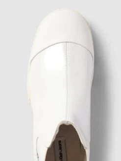 Calvin Klein Jeans Chelsea Boots In Lack-Optik - Weiß 10 Calvin Klein Jeans Chelsea Boots In Lack-Optik - Weiß -Guesi Bekleidung Geschaft 6t5j4l22891kacil6sql4iim88o4mk9n6574alibal650kad6h2kachiap232gima97j0iam95a3aki468o34p9icph64p1ocgr68ohk64rj2eb6cgq6ac3364o64e9j71im8d0