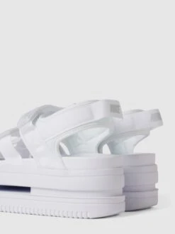 Nike Sandalen Mit Plateausohle Modell 'Nike Icon Classic' - Weiß 9 Nike Sandalen Mit Plateausohle Modell 'Nike Icon Classic' - Weiß -Guesi Bekleidung Geschaft 6t7lcjhma994qkhpa4s42hqe8l434dhnada4kji78l5k2hhg6da4uda8850jchil61b3echp74s4uea68so32p1p6oo38o9mcgr3copk6kr3ge9p60oj2pb461hm6pb4c4om8cg