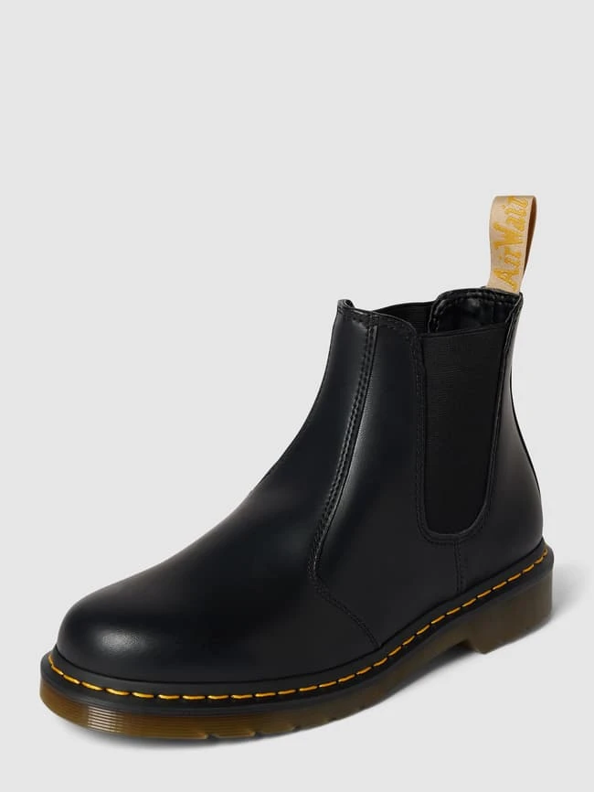 Dr. Martens Chelsea Boots Mit Gummieinsätzen Modell 'VEGAN' - Schwarz 4 Dr. Martens Chelsea Boots Mit Gummieinsätzen Modell 'VEGAN' - Schwarz – Bild 2