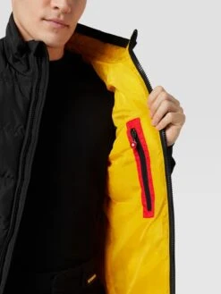 Wellensteyn Steppweste Mit Label-Applikation Modell 'SNOWDOME VEST' - Schwarz -Guesi Bekleidung Geschaft 70sl2ihg9h7kgjim9d83ik2l757jcl9k8tb4gcqc89832c2e75b34j2b6t5l2j9jah130gqi6p848dqga13mcp9i70p3idr675hmae9k71hj2o9j6tgjed1jckr34p1k64q6co8