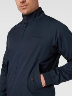 Ben Sherman Jacke Mit Label-Stitching Modell 'SIGNATURE HARRINGTON' - Dunkelblau -Guesi Bekleidung Geschaft 710koiq77533al249ks3cc1ia0pkkk1ka943akq2653j0i288t5kmhig8l1l6j9n8gs3edq3ah4ksihm9d3j8p9h70o3ac1o74pj4p9k6hh34e1ocdimcp326ksj2d1k6cq3ipg