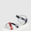 T.Hilfiger Kids Shoes Sandalen In Metallic-Optik Modell 'Debora' - Blau -Guesi Bekleidung Geschaft 71254j2l6da52gpja1730j9o94r4ggpk9994olal9534ck2c9h5kilil6hajcea56914ela38spk6d9jaco3gob169h3edr3clhjeohkc5im2ohn6kpjecr16oojaphicphmcpg