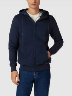 MCNEAL Sweatjacke Mit Kapuze - Dunkelblau -Guesi Bekleidung Geschaft 716kkgqm9gp4ud9m68r50lak8op4eg9ial0jidijad5lajia6gp38ipp70pj4chp8ook2j226t154cam88o30dhn70oj2ob36kq6ad9kcos6aohj6thm6p35ckrj2chkc8s34d8