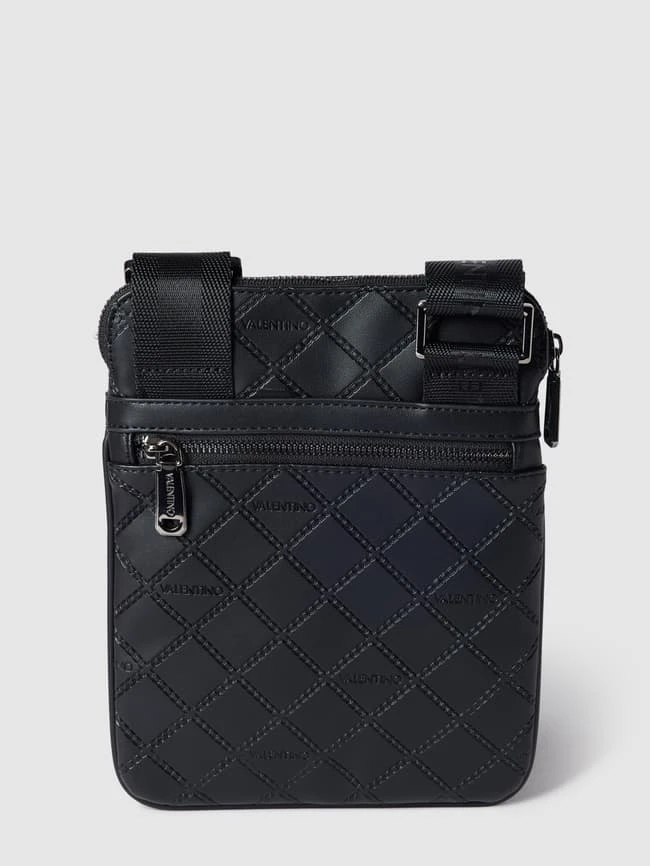 VALENTINO BAGS Umhängetasche Mit Label-Details Modell 'Gyoza' - Schwarz 5 VALENTINO BAGS Umhängetasche Mit Label-Details Modell 'Gyoza' - Schwarz – Bild 3
