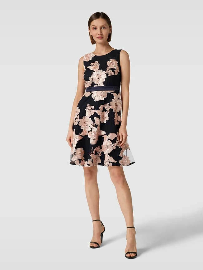 Christian Berg Cocktail Cocktailkleid Mit Taillenpasse - Marineblau Meliert 3 Christian Berg Cocktail Cocktailkleid Mit Taillenpasse - Marineblau Meliert