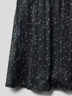 Happy Girls Kleid Mit Plisseefalten - Schwarz 6 Happy Girls Kleid Mit Plisseefalten - Schwarz -Guesi Bekleidung Geschaft 74o4gkhp90s4udq4ap64ikq99p0jglhj8p1kue24614j4c2l8h4k2j2375550i21ad3kie1k68ol8e2d913jad3168s3cdpg6krjid1k60s62e9o6ph3gp9l6coj6d9o6kq32c8