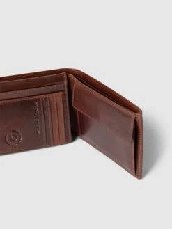 Bugatti Portemonnaie Mit Label-Details Modell 'Romano' - Mittelbraun -Guesi Bekleidung Geschaft 851jgkhp8l4l8jad6kq4cka96p74ajhi6hb36k9h8pakmjpm6lb46l9oa913gc9n70p4ahi5akoj6c9p6ko62cb675h3ad366or3adhkc9ij6e1ic9h3gp1hchi34cj36gpmcd8