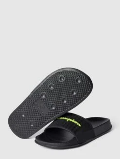 CHAMPION Slides Mit Label-Detail - Schwarz -Guesi Bekleidung Geschaft 8524ogpk8d35aj1ma4p38kqd9oq32lhh617jcjhk9d6jcc2b9da30ka76p44mchp6p74qk9g6da4gji760o36o9o74pj2p326go62e9kcksj6o9kcooj6p316dj6ac9h74s32d0
