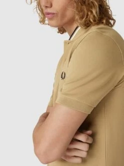 Fred Perry Poloshirt Mit Logo-Stitching Modell 'COLLAR' - Sand -Guesi Bekleidung Geschaft 88q36h1ma59kqk288l94eg9o8pb3eea169338ha96sskmhpk8orksiab6ssksji58tb4chhh9d5jiiqja4o30p9n6ph6ac1j60ojcchk6somcob2cor36phlc9j62db160r3gc8