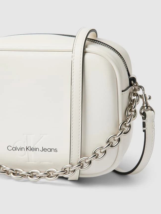 Calvin Klein Jeans Umhängetasche Mit Label-Details Modell 'SCULPTED' - Weiß 5 Calvin Klein Jeans Umhängetasche Mit Label-Details Modell 'SCULPTED' - Weiß – Bild 3