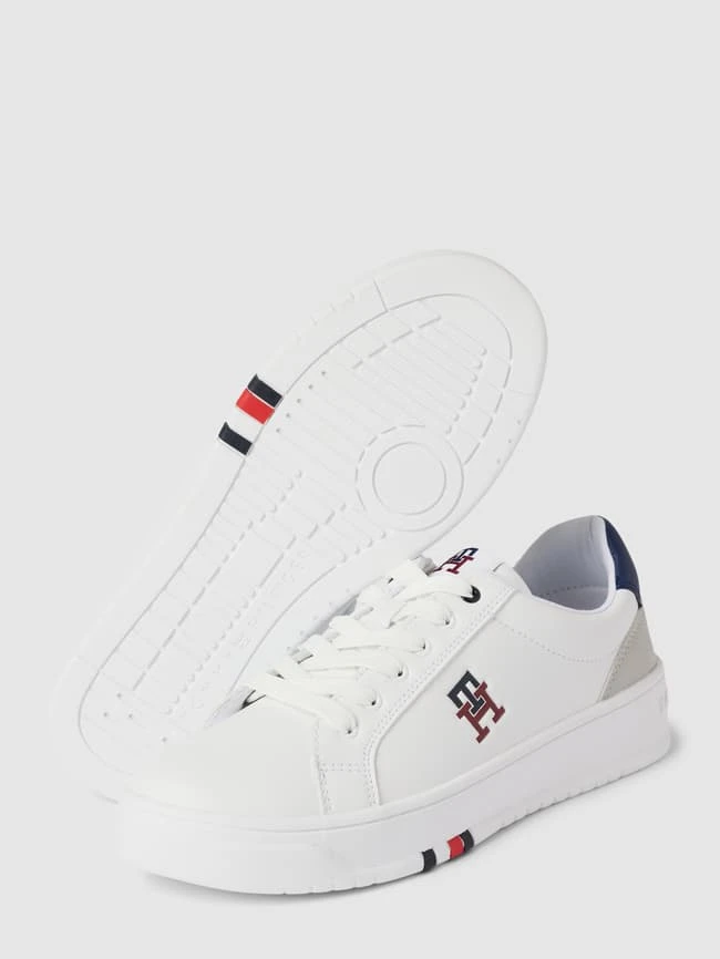 T.Hilfiger Kids Shoes Sneaker Mit Label-Prints Modell 'KAREEM' - Weiß 5 T.Hilfiger Kids Shoes Sneaker Mit Label-Prints Modell 'KAREEM' - Weiß – Bild 3