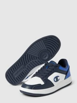CHAMPION Sneaker Mit Label-Details Modell 'REBOUND' - Blau -Guesi Bekleidung Geschaft 894kui2j9h84cdiaacr5ad1ia8pjeiag6l84oc2m9953adq59p5kui238994mgifa1942gql71154hi46go34e9l6pgm2chh6dhj6chkcooj2ob571h30opj64p34o9nc5j38c0