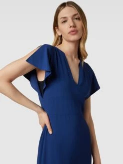 BOSS Midikleid Mit V-Ausschnitt Modell 'Dawinga' - Marineblau -Guesi Bekleidung Geschaft 8974khqf75al2l1ma57k8dq26t34ihpha8qjiji36cr4qghiad530l2975356d2e9913ajho88q3ajq18so6acb46dj62p9p74rjip1kc4om6e1lcdj6aeb26lij4dj1c4rj0o8