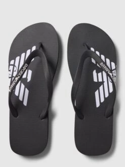 Emporio Armani Zehentrenner Mit Label-Details Modell 'Basic' - Schwarz -Guesi Bekleidung Geschaft 89a58h2ka16l8dam61a4qjae88pkqjqb60sk4g9n8cokuh9i70q36cai6sq4ukqd6d7kaiqk9grjai1h953jio9lchhj6cj671h38ohkc4omaohhc5j32p9o6ti36d9k69hjec0