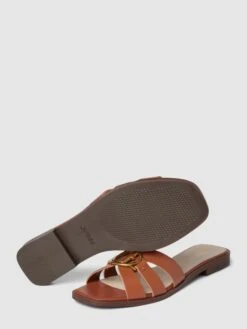 Guess Pantoletten Aus Leder Mit Label-Detail Modell 'SYMO' - Cognac 9 Guess Pantoletten Aus Leder Mit Label-Detail Modell 'SYMO' - Cognac -Guesi Bekleidung Geschaft 89aksc1o8d44mk1o6p13gka56954gjqg9h9jge276ksl8kii9t9kgchj996l0dq269750khk9sp50jhk8so6cp9n68qjac9j6cp68ohkcdj62o9p70r34db56spjeohpclgjcd0