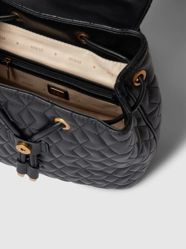 Guess Rucksack Mit Steppnähten Modell 'ELENIA' - Schwarz 6 Guess Rucksack Mit Steppnähten Modell 'ELENIA' - Schwarz – Bild 4