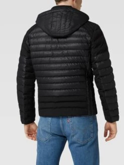 Wellensteyn Steppjacke Mit Label-Patch - Schwarz -Guesi Bekleidung Geschaft 8d4koga86da4mlai9h556jpp919j8ii58gp4ah28690kogib91632i228h93ihah9h732h2269552i2h8go3cd9gchhj4cpg68r6cphk6sqm4ob16ksj0c9k6cojcd1gcks64p8