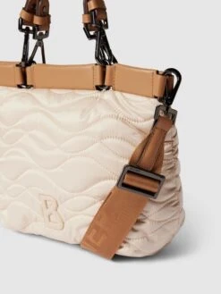 BOGNER Handtasche Mit Steppnähten Modell 'bavarian Aurela' - Sand -Guesi Bekleidung Geschaft 8dakal2971ak2e27alaj6h9hakqkeiab6gr32dab9p74schpa50ladq16l1kslak9h7kul2l6krkmd9o6oo3iohh75h62dr16thj4ohk6csm2ohm70q62opg6pj32cpjcoqj2e0