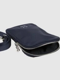 BOGNER Handytasche Mit Logo Modell 'Verbier Play Johanna' - Marineblau -Guesi Bekleidung Geschaft 8h13aki79cq4mhpm951k6lhg692kkkag68o30jql91a4ili2al4kgl2688s52dqaa18j0cie853k8j9gad3j6p9o71ijaeb465j68dpkcgsm8e1l6cq32c1j64r30dj168ojge8