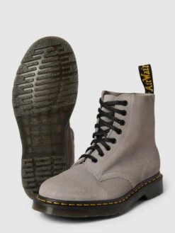Dr. Martens Dr.Martens Schnürboots Aus Leder Modell '1460 Pascal' - Hellgrau -Guesi Bekleidung Geschaft 8h1j8e2a9t13cg9ja4qjeji5a8ol4cai950l2k1naks42e9p8d94klhj6h2kse2e6525ch2b90s4qj1na53j0c1j61h68pb1cor3ie9k64ojie9l71ij0p9m74s30dpnc9ij2p0