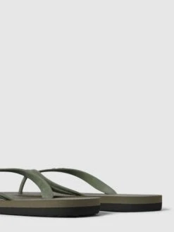 ONeill Zehentrenner Mit Label-Details - Olivgrün -Guesi Bekleidung Geschaft 8h5jai9m8l1j0kihap14cl9j9op4agph8d5kqh1m74s4kj2m88qj0cac88o42ii46t6jgghpal652ipg8go36opgcgp38d1ickq30p9kcgojge1ocgoj0e366gr6ae1oc4oj0dg