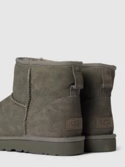 UGG Stiefel Mit Label-Details - Mittelgrau -Guesi Bekleidung Geschaft 8kp44ja2agr4claf753lakqf6h4k2jqb74skcgqb759j8l9i8l74qeam950j6gic6oql0gaf6cq38gabaoo3idhpcdim8dhm6so34d1k70p30e9lcgrm4d1ocdi3ap1lcpi3cd8